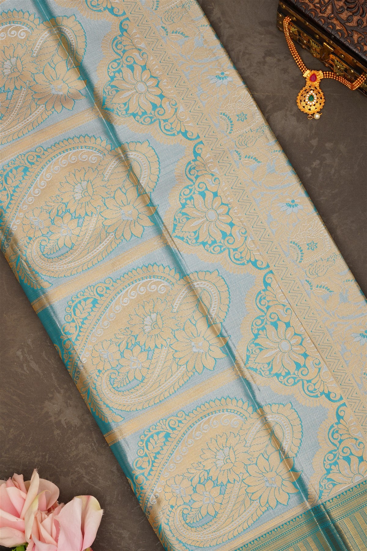 Semi Kanchipuram Silk Blend Light Purple Saree