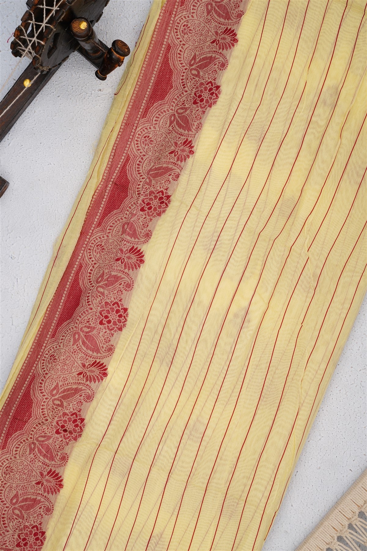 Bhagalpur Puliya Cotton Light Yellow Saree