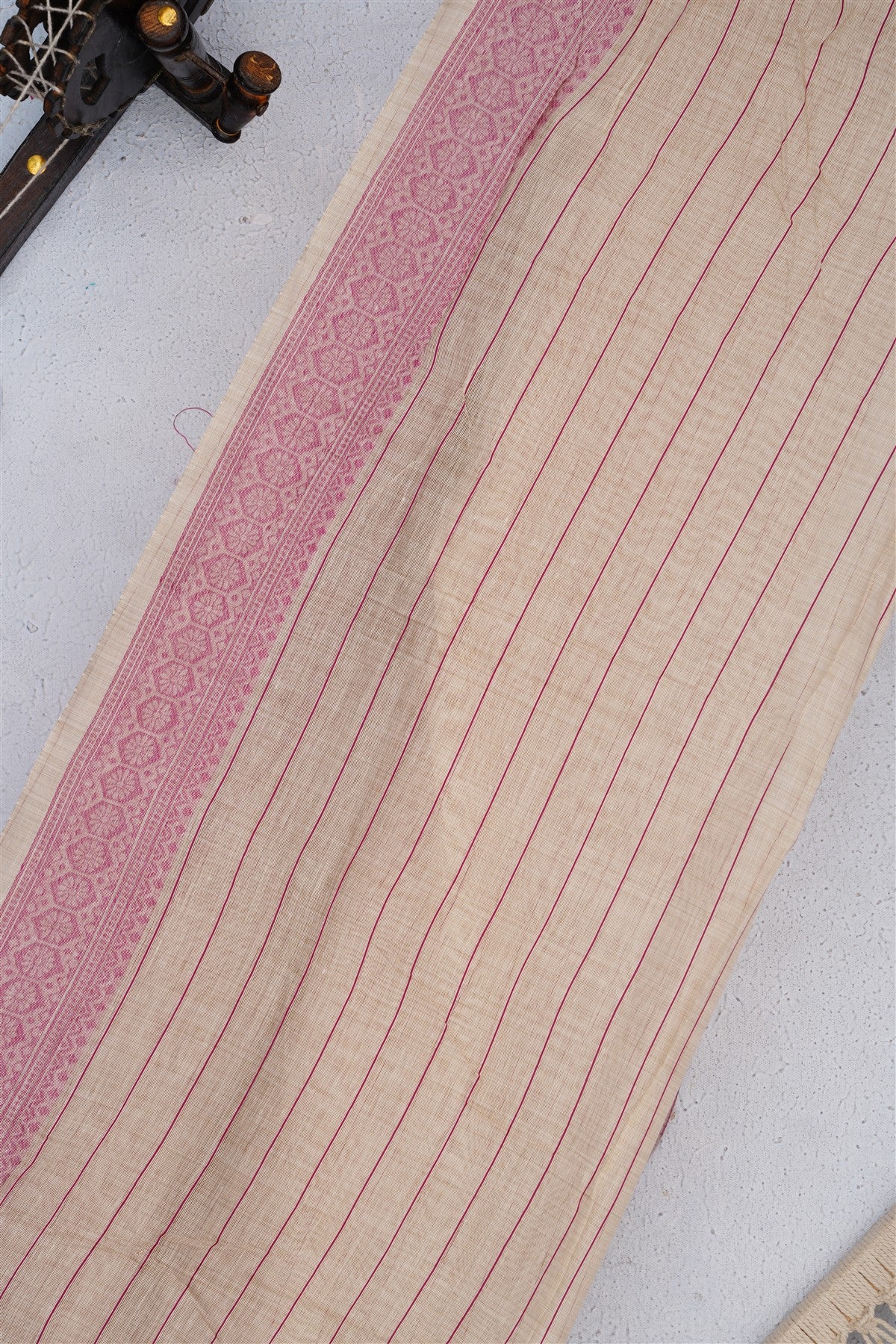 Bhagalpur Puliya Cotton Cream Saree