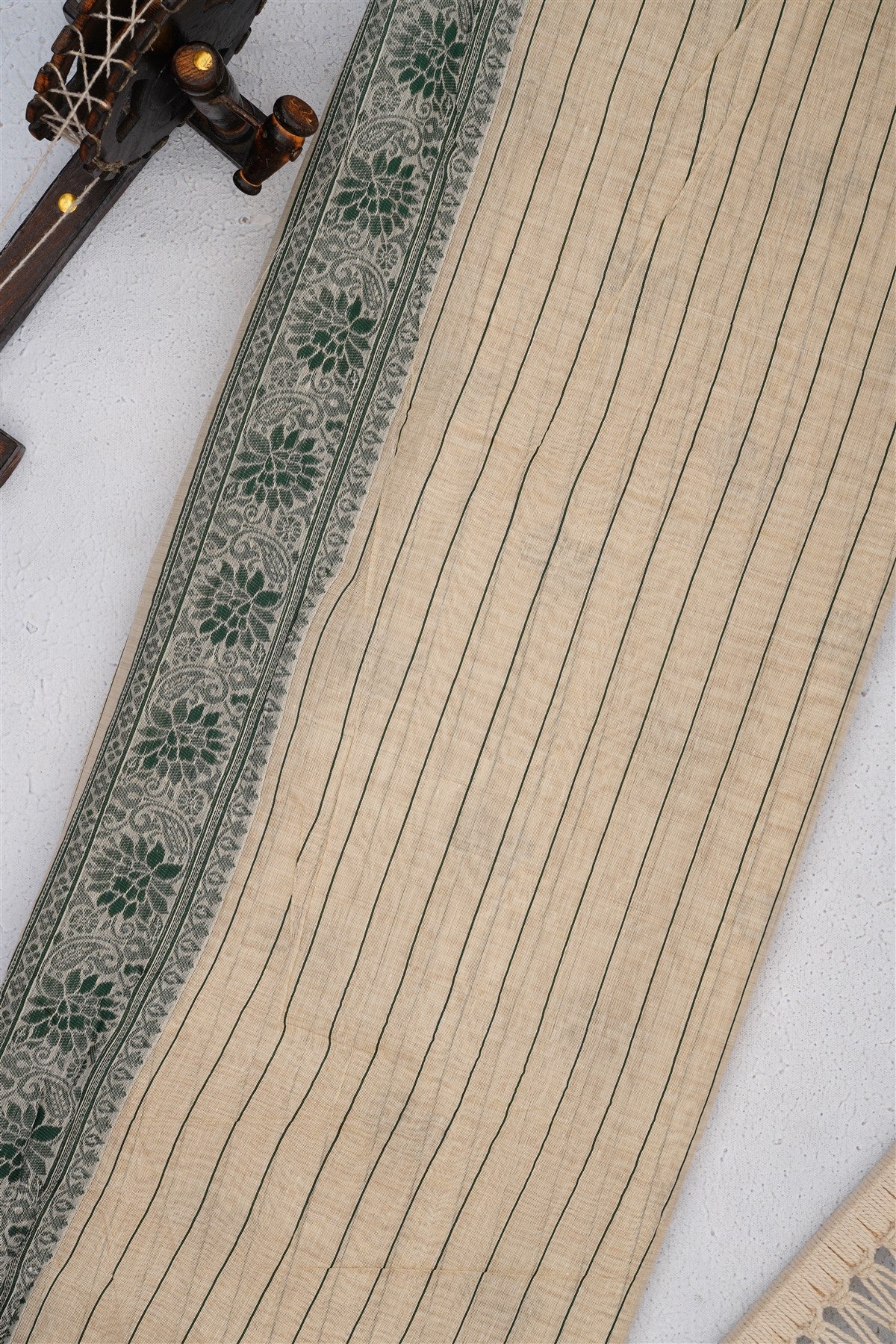 Bhagalpur Puliya Cotton Cream Saree