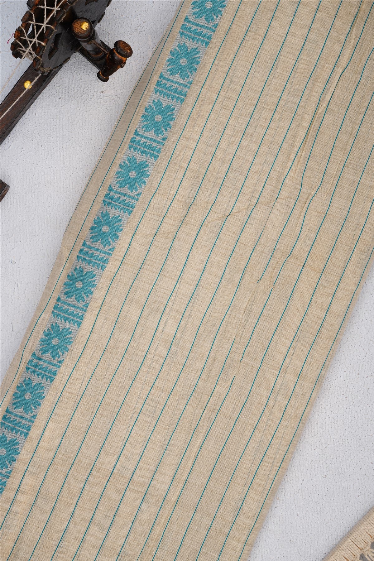 Bhagalpur Puliya Cotton Cream Saree