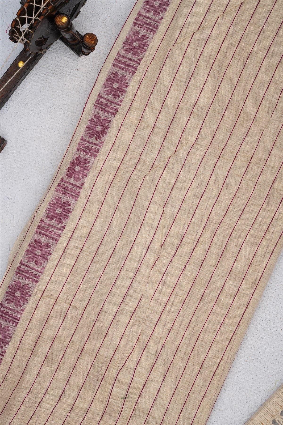 Bhagalpur Puliya Cotton Cream Saree
