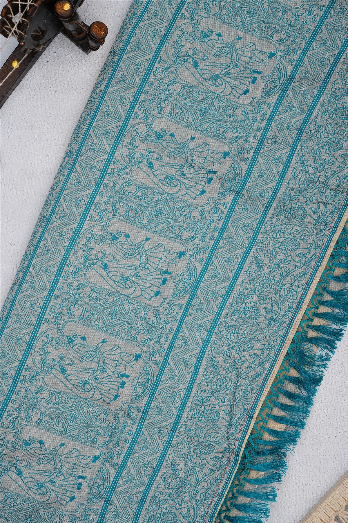 Bhagalpur Puliya Cotton Cream Saree