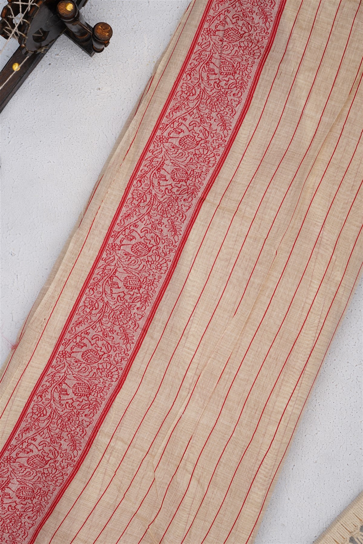 Bhagalpur Puliya Cotton Cream Saree
