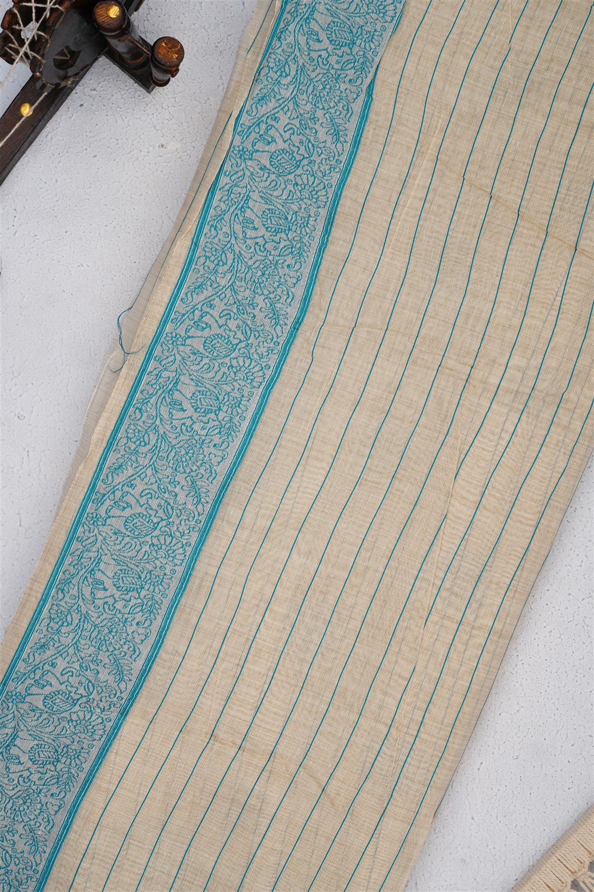 Bhagalpur Puliya Cotton Cream Saree