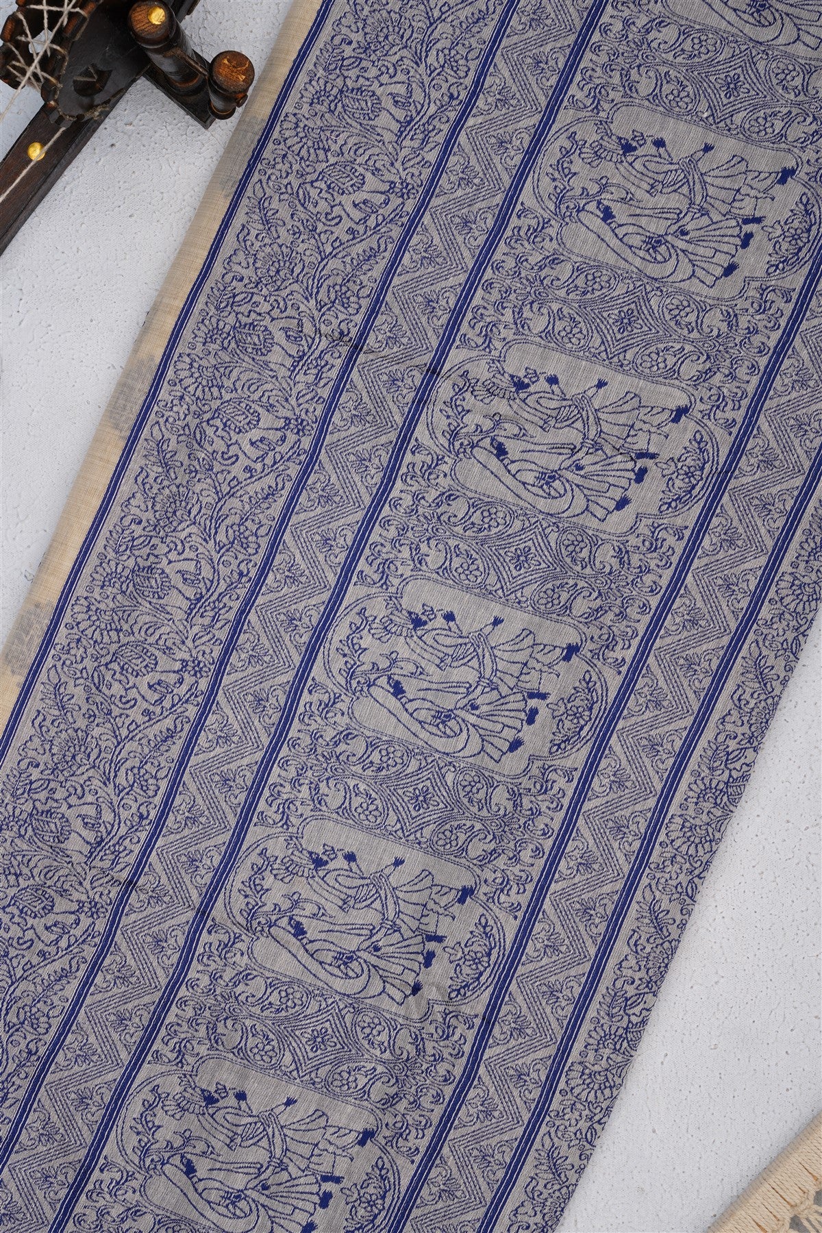 Bhagalpur Puliya Cotton Cream Saree