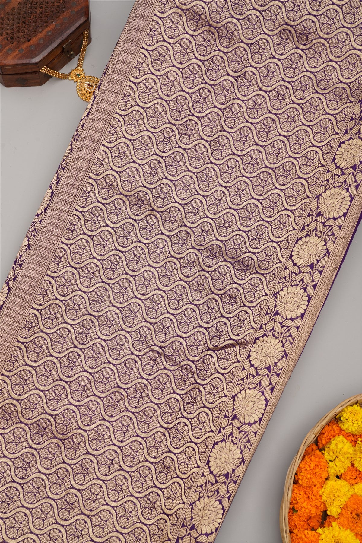 Banarasi Semi Kaddi Georgette Light Green Saree
