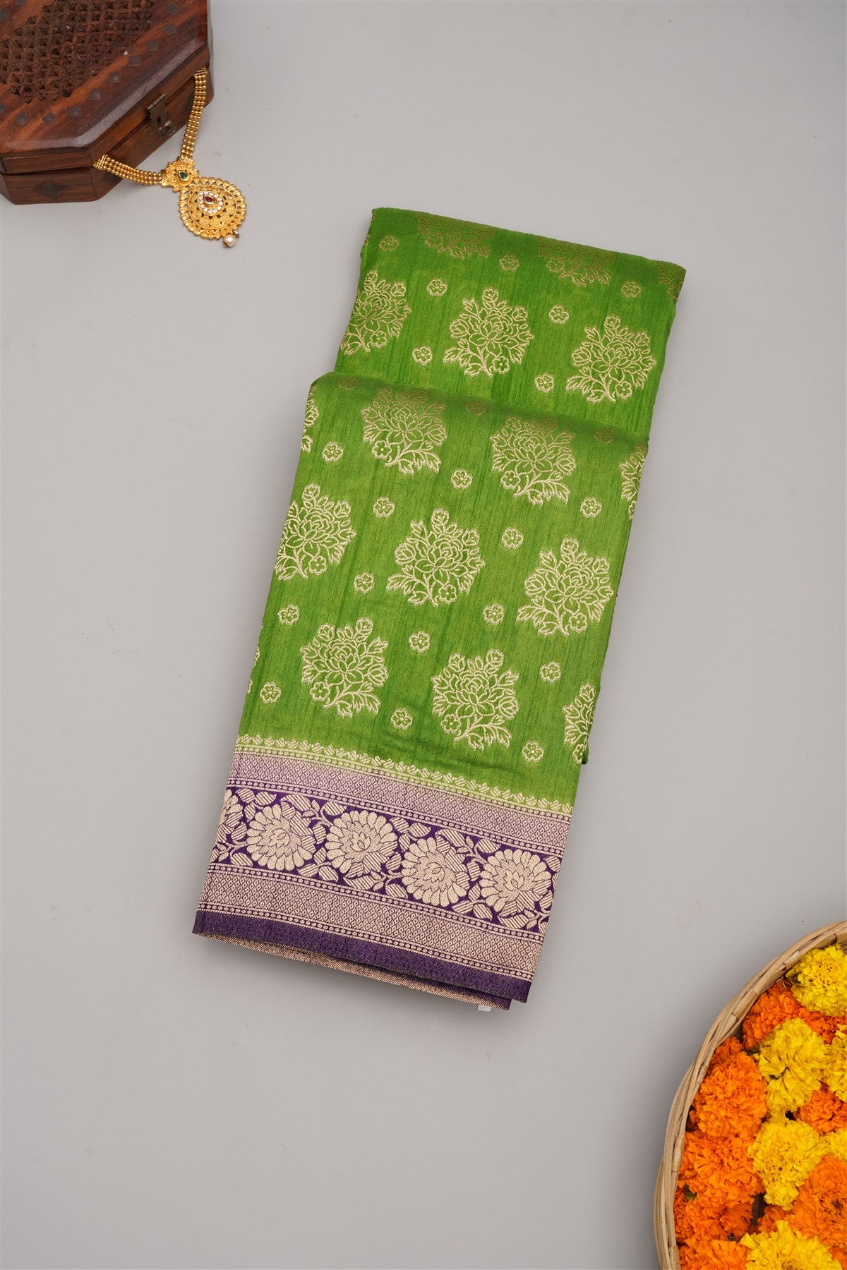 Banarasi Semi Kaddi Georgette Light Green Saree