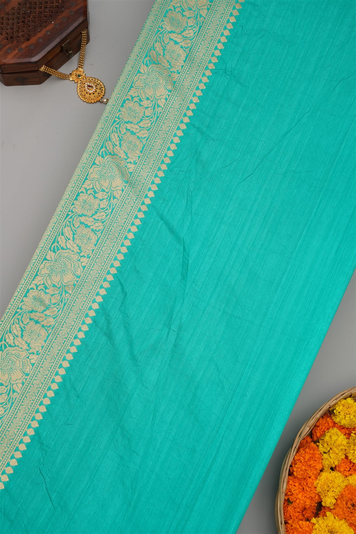 Banarasi Semi Kaddi Georgette Purple Saree