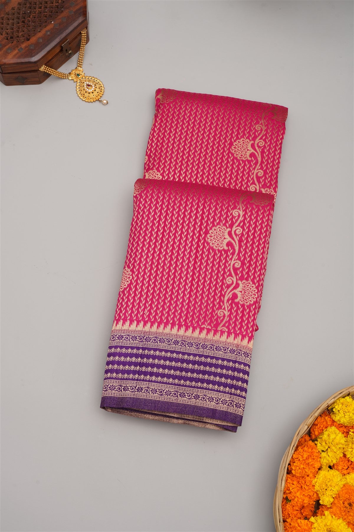 Banarasi Semi Kaddi Georgette Dark Pink Saree