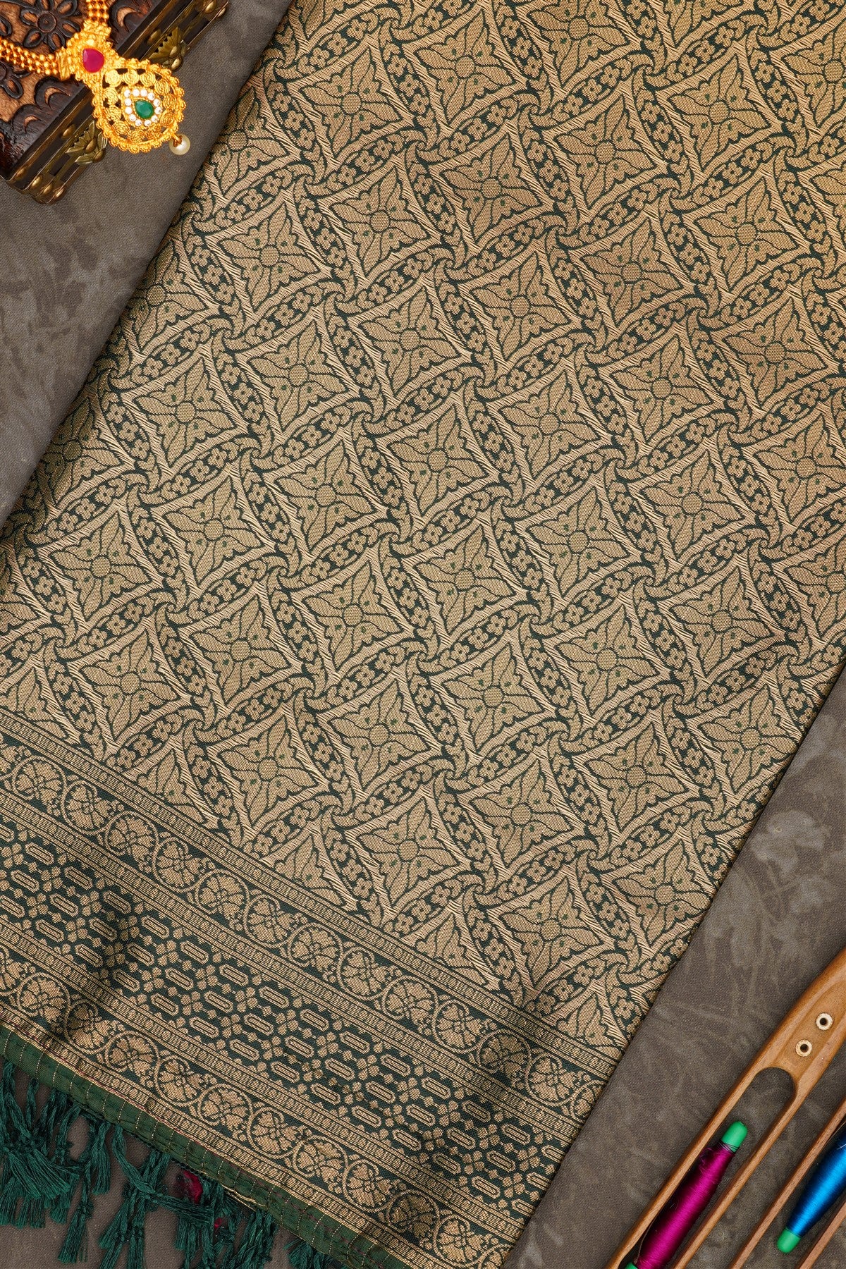 Banarasi Soft Silk Mehendi Green Saree