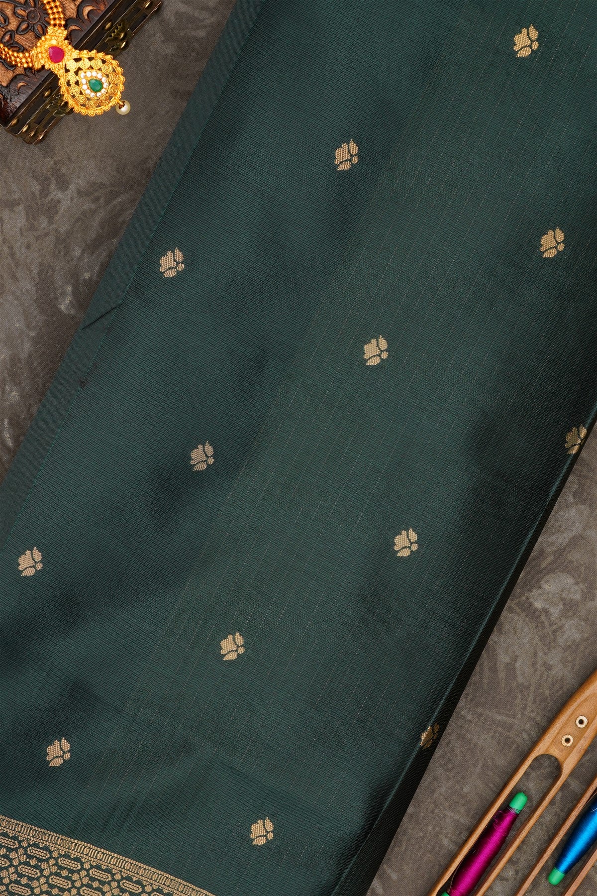 Banarasi Soft Silk Mehendi Green Saree