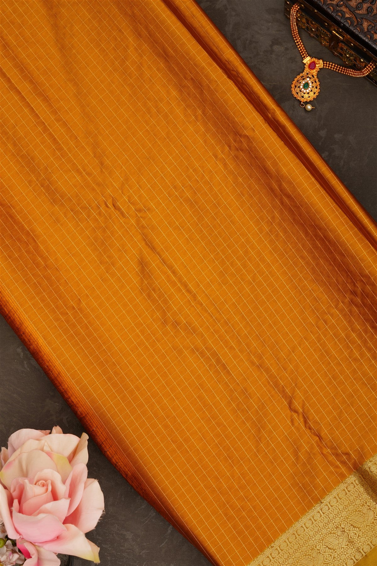 Semi Pattu Silk Blend Magenta Saree