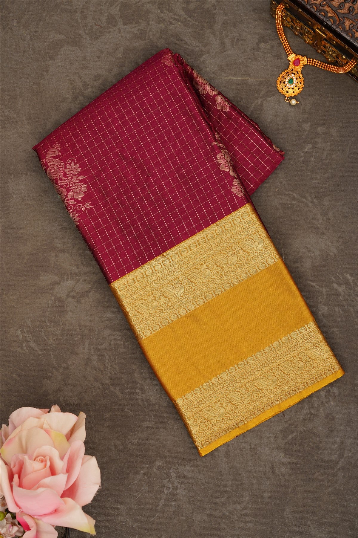 Semi Pattu Silk Blend Magenta Saree