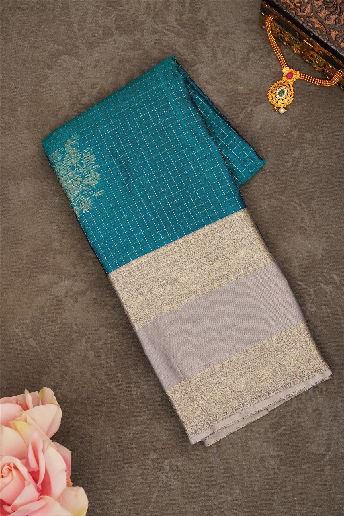 Semi Pattu Silk Blend Rama Green Saree
