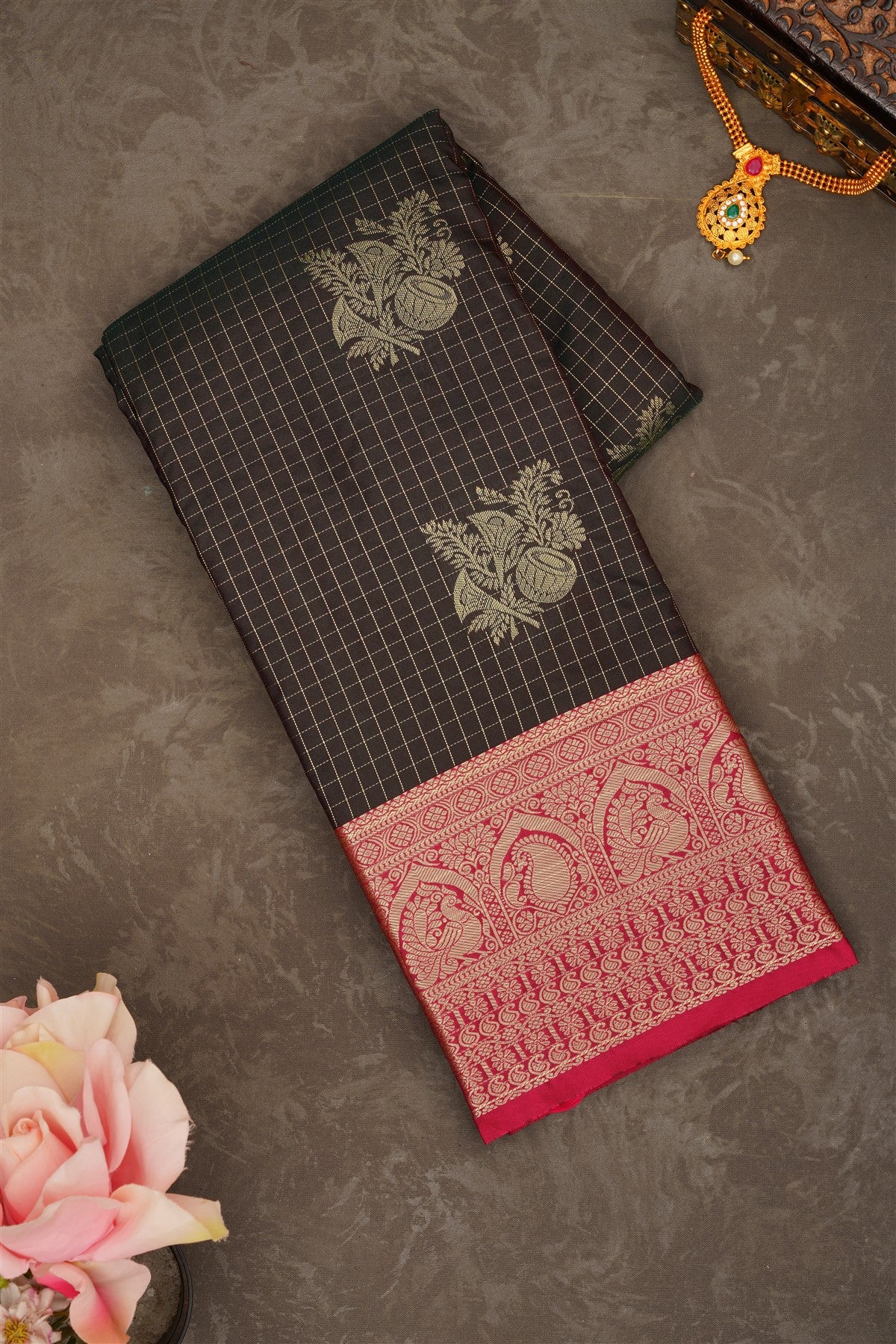 Semi Pattu Silk Blend Dual Shade Saree