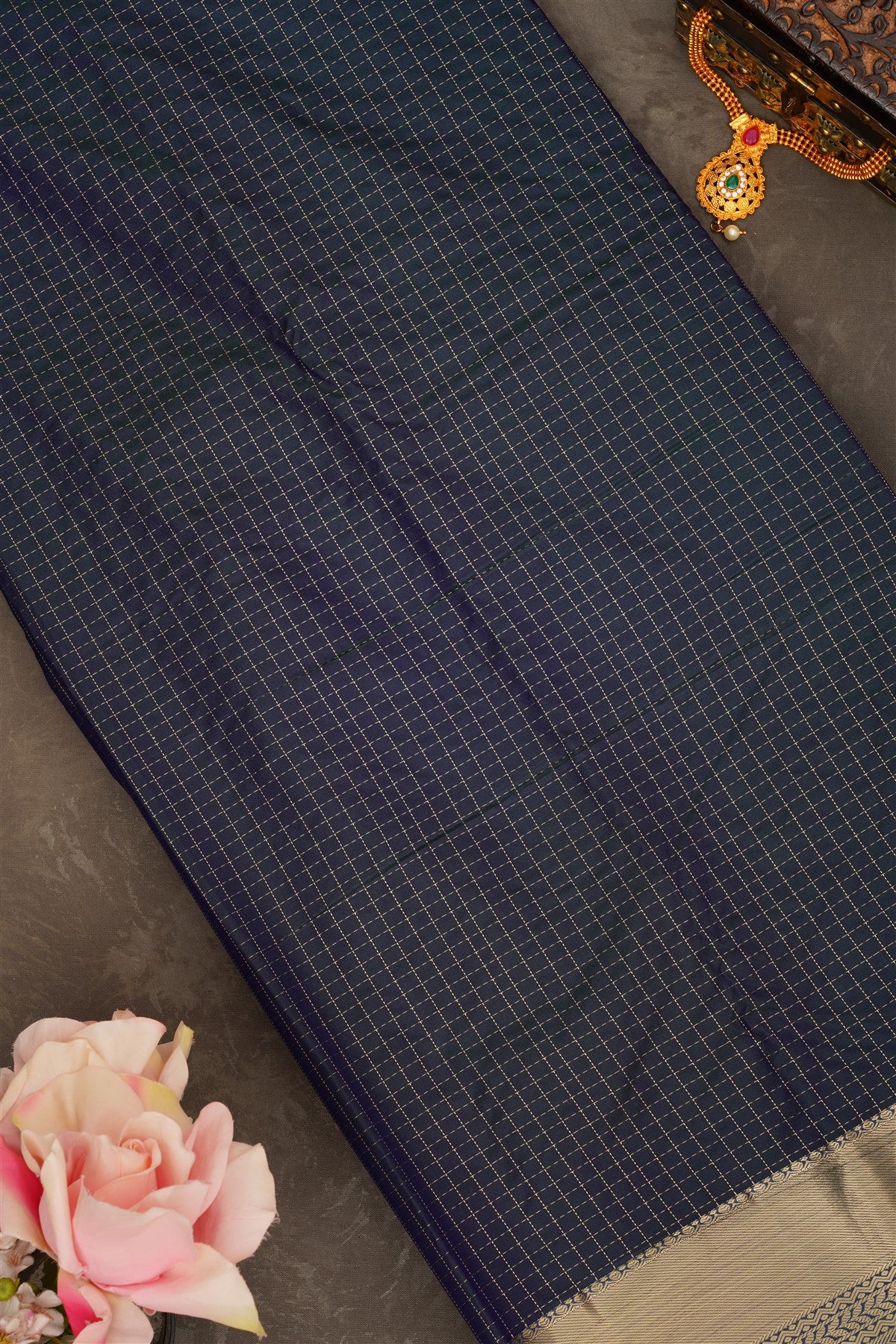 Semi Pattu Silk Blend Lavander Saree