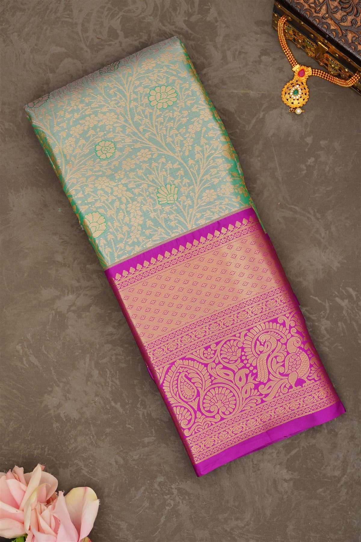 Semi Pattu Silk Blend Green Saree