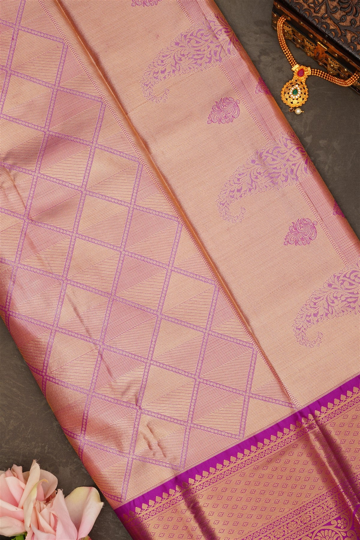 Semi Pattu Silk Blend Green Saree