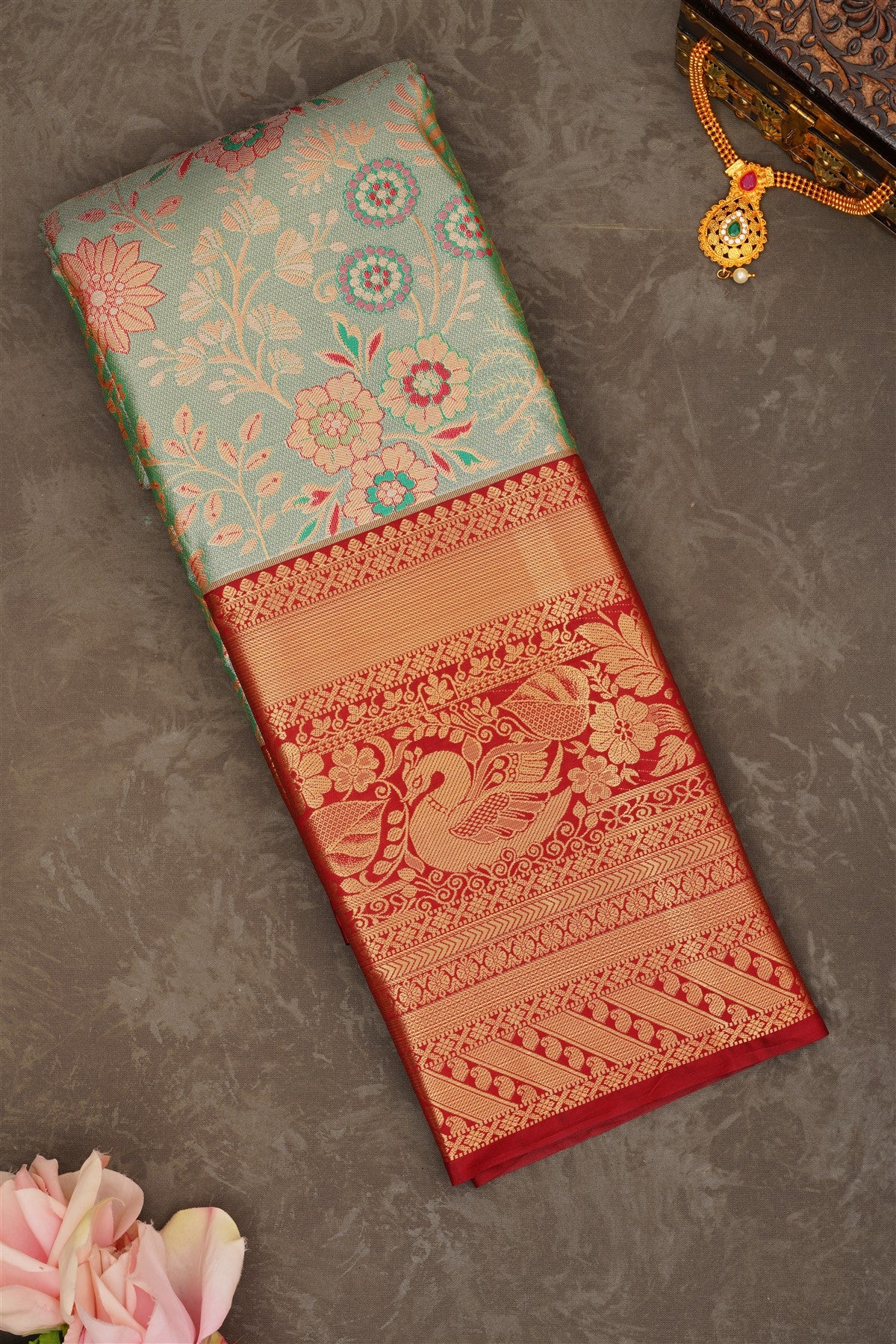Semi Pattu Silk Blend Green Saree