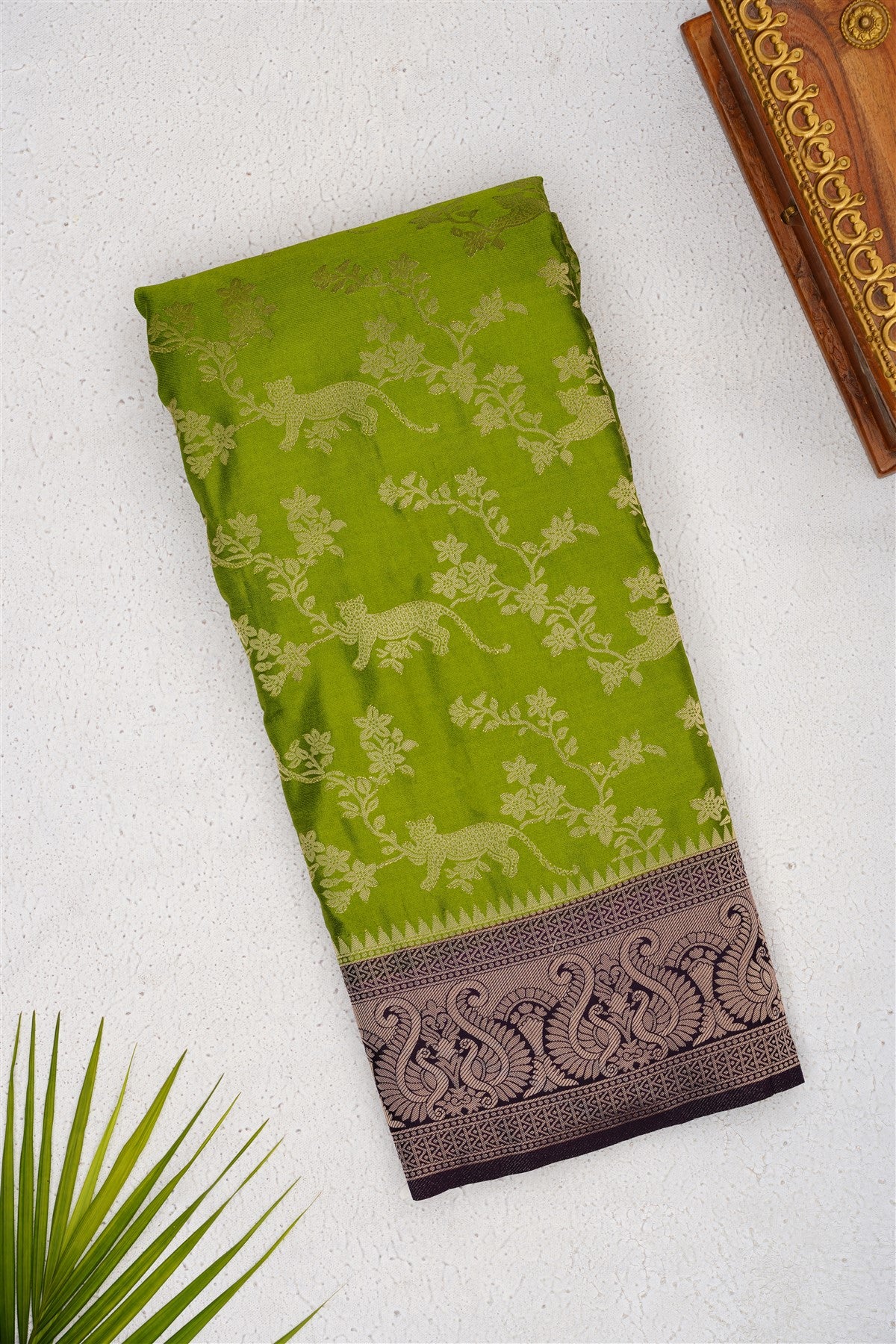 Banarasi Mashru Light Green Saree