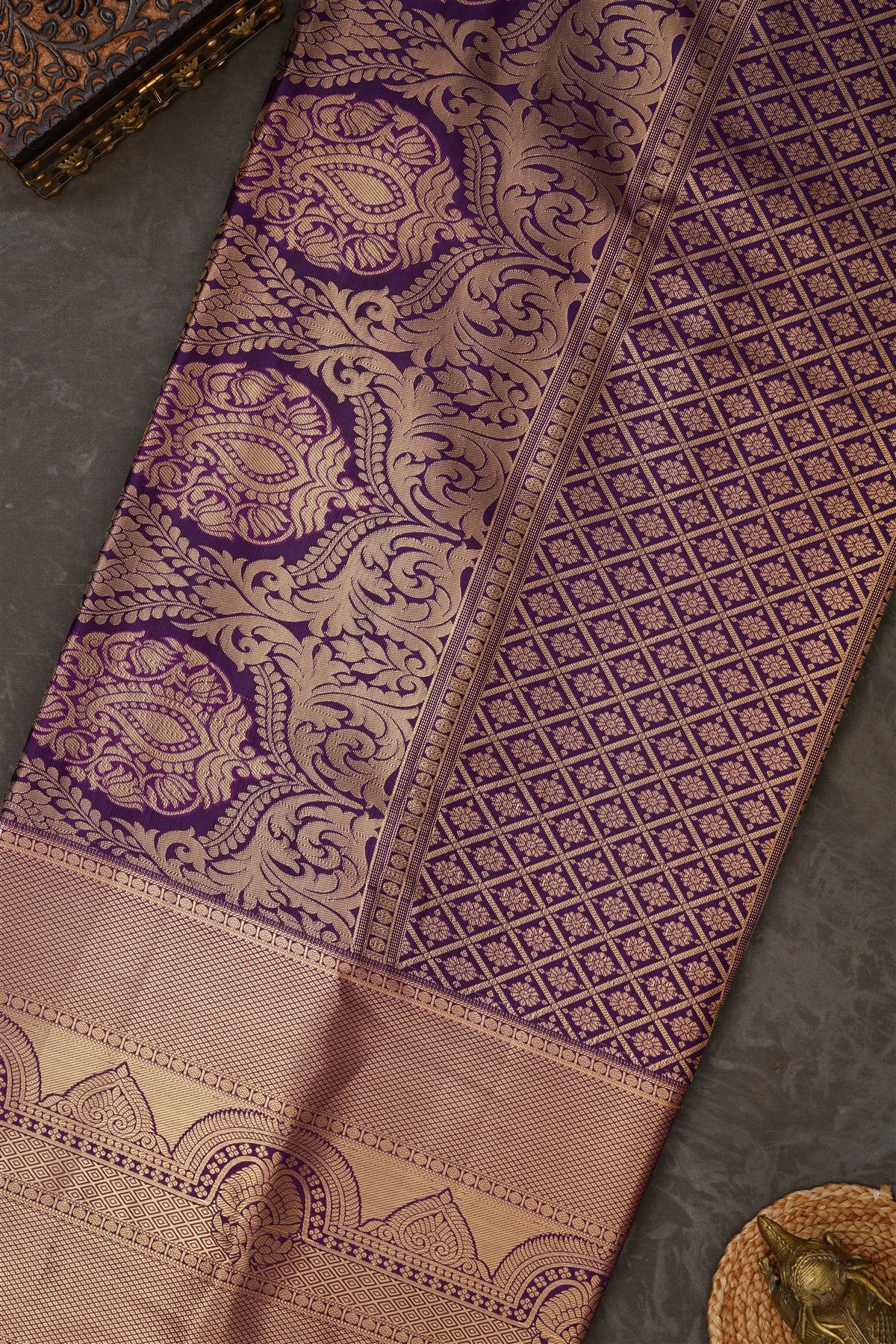 Semi Kanchipuram Silk Blend Green Saree