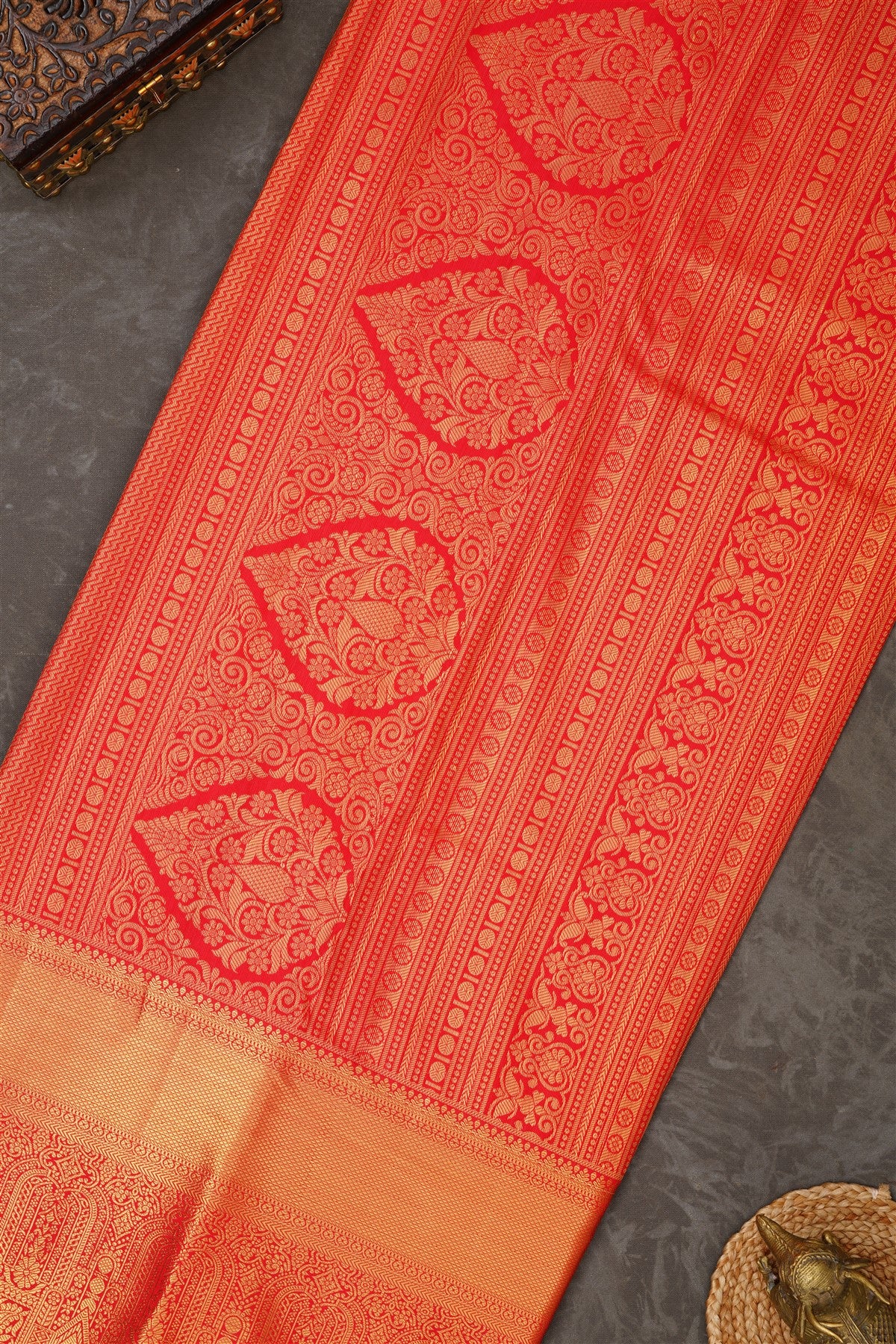 Semi Kanchipuram Silk Blend Lavander Saree