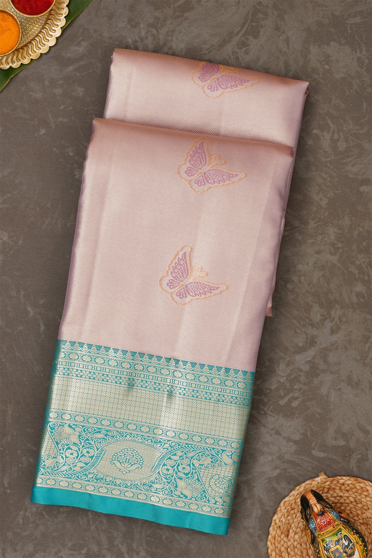 Semi Pattu Silk Blend Lavander Saree