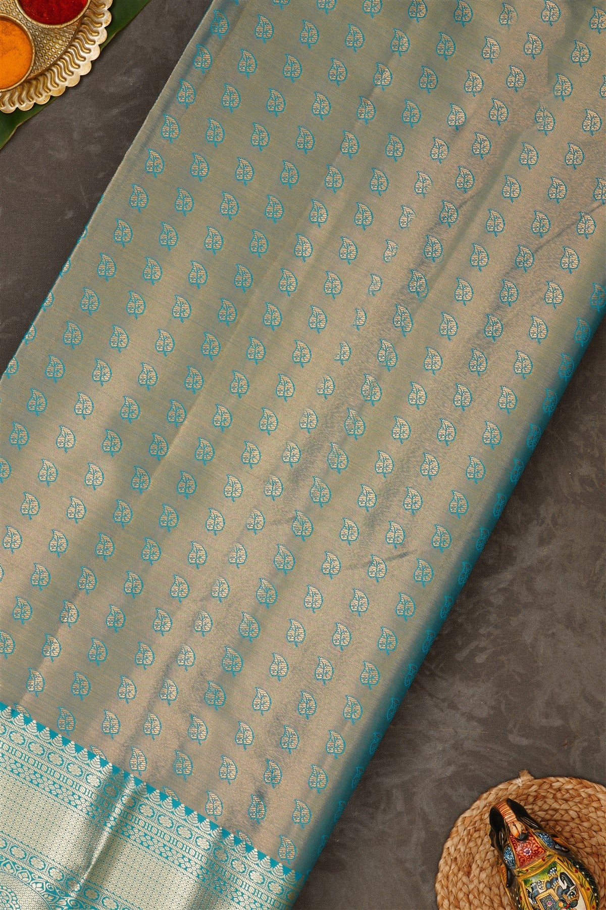 Semi Pattu Silk Blend Lavander Saree
