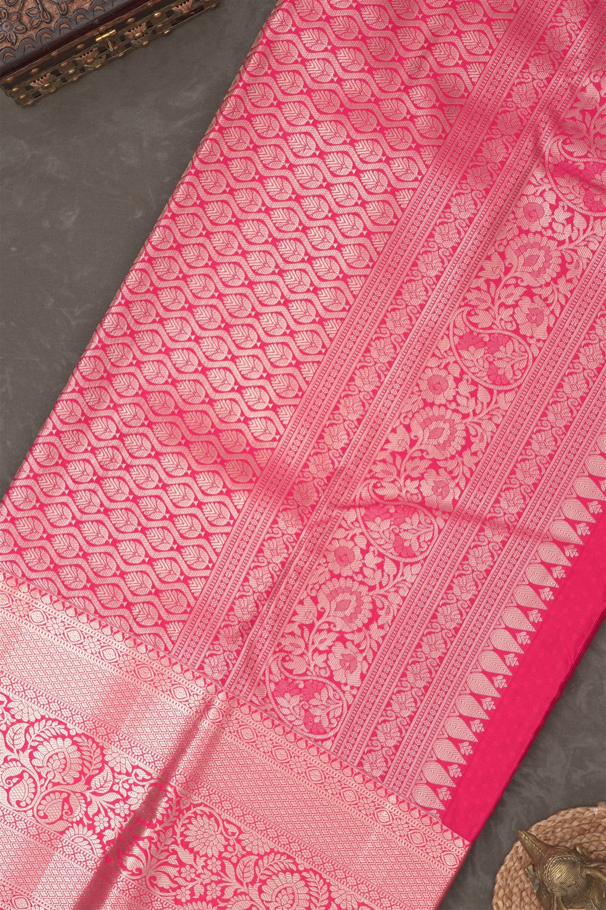 Semi Kanchipuram Silk Blend Parrot Green Saree