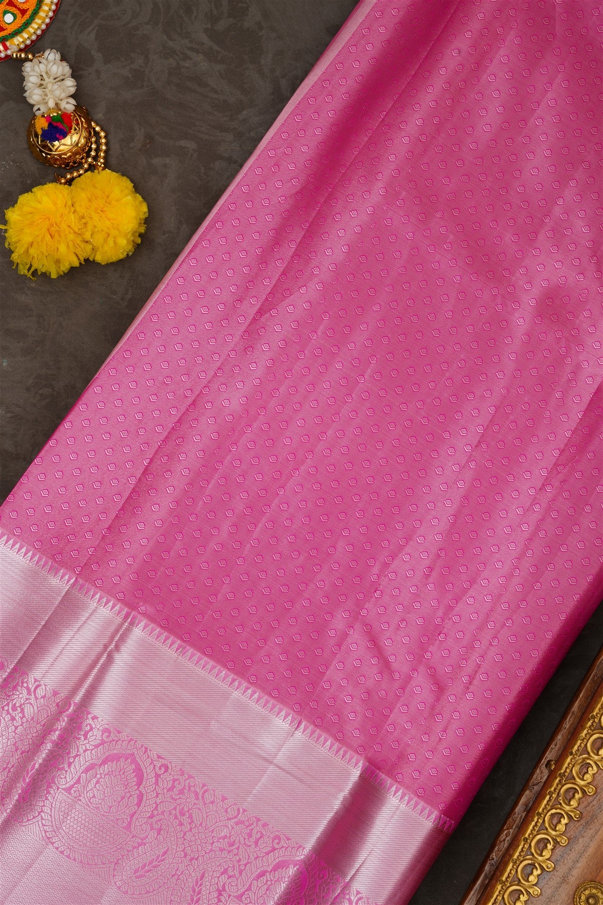 Semi Pattu Silk Blend Pink Saree