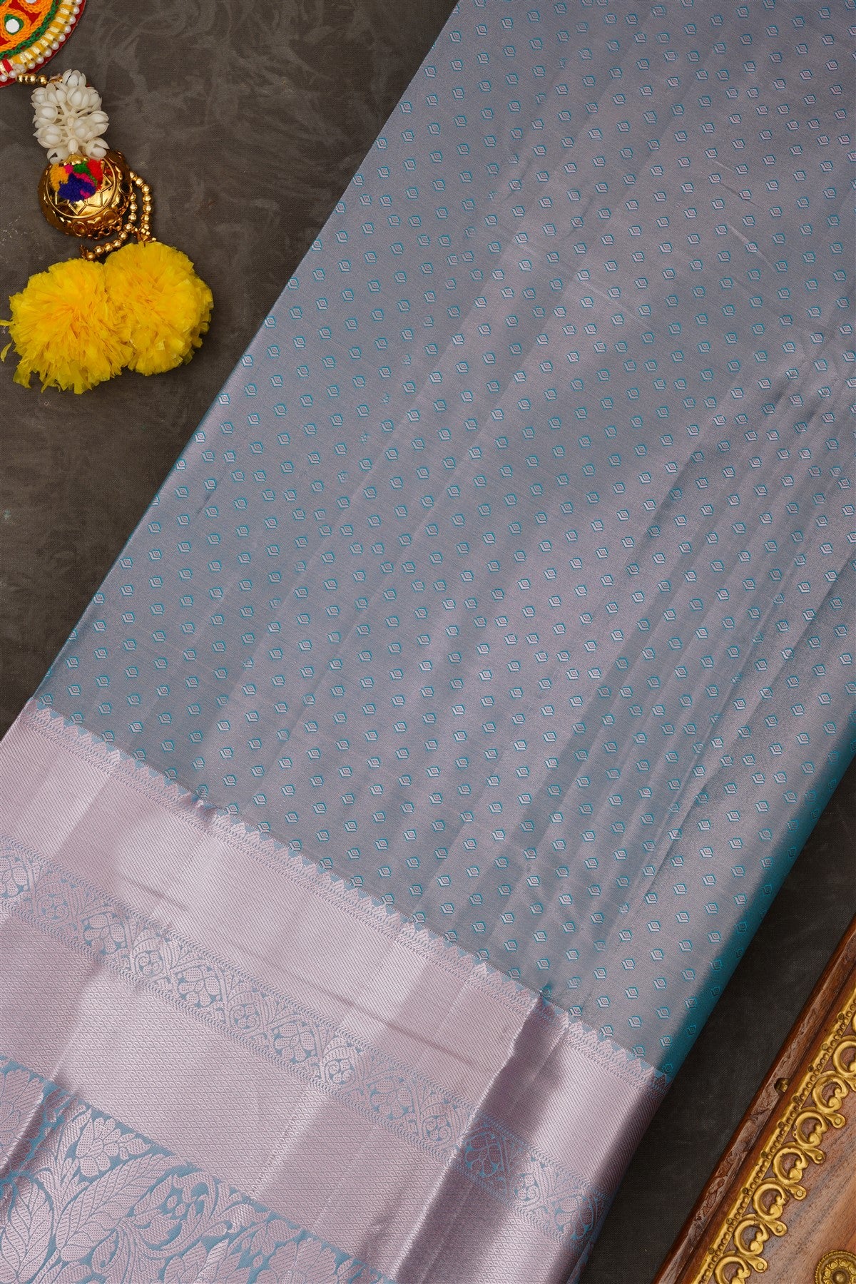 Semi Pattu Silk Blend Parrot Green Saree