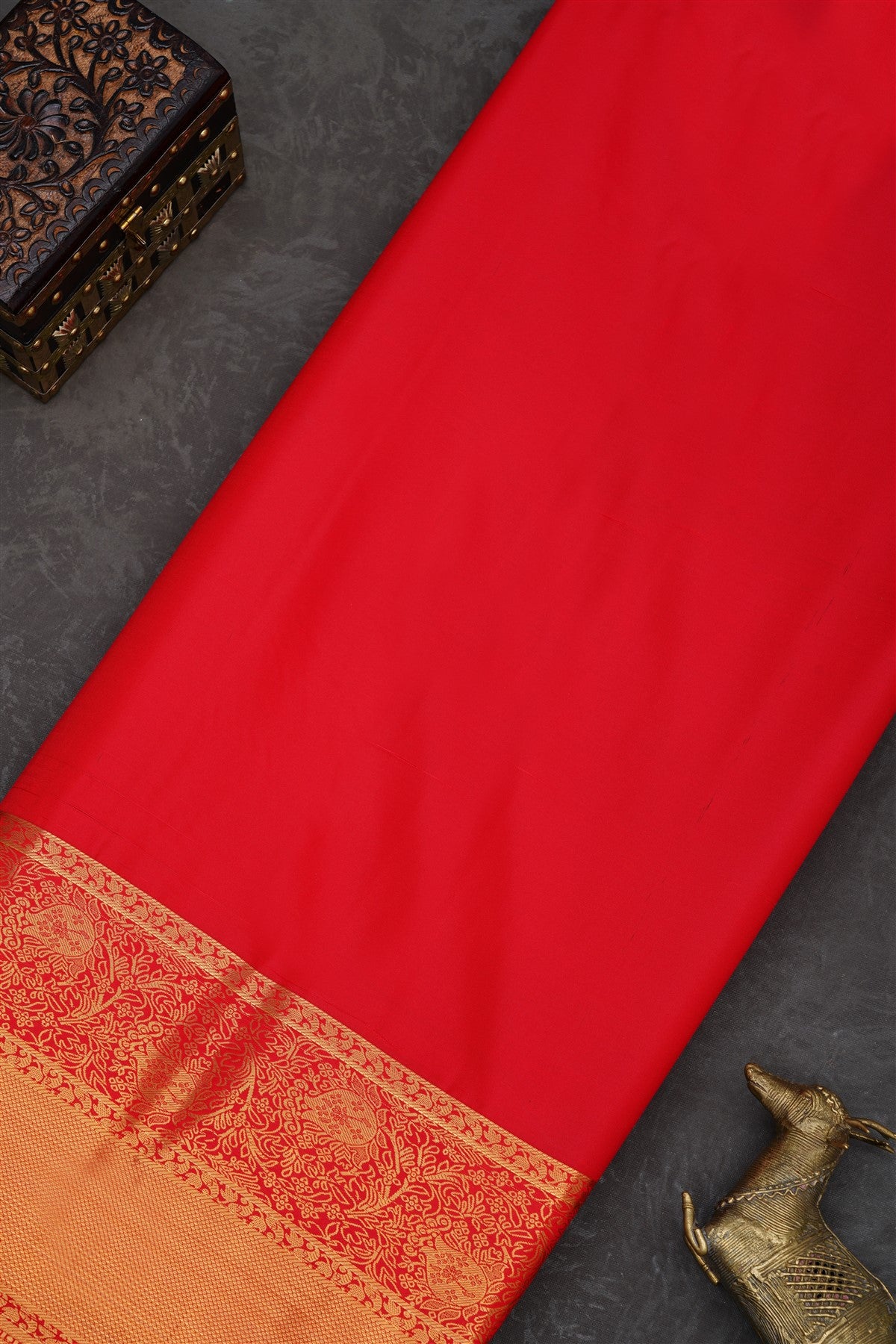 Semi Pattu Silk Blend Red Saree