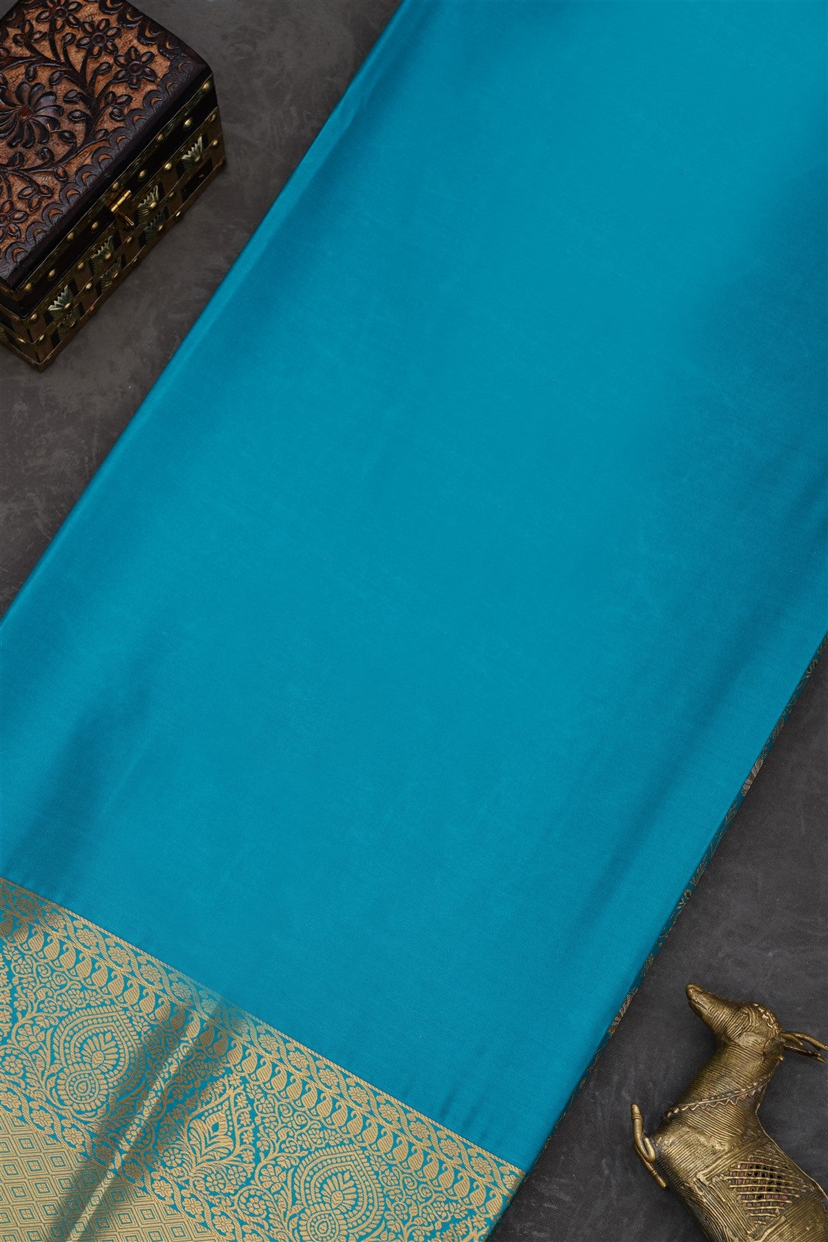Semi Pattu Silk Blend Rama Green Saree