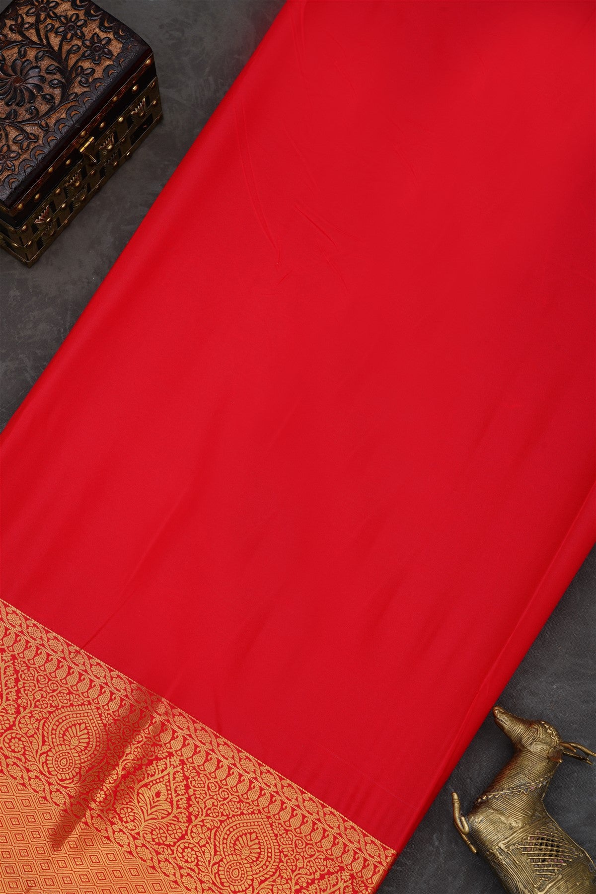 Semi Pattu Silk Blend Red Saree