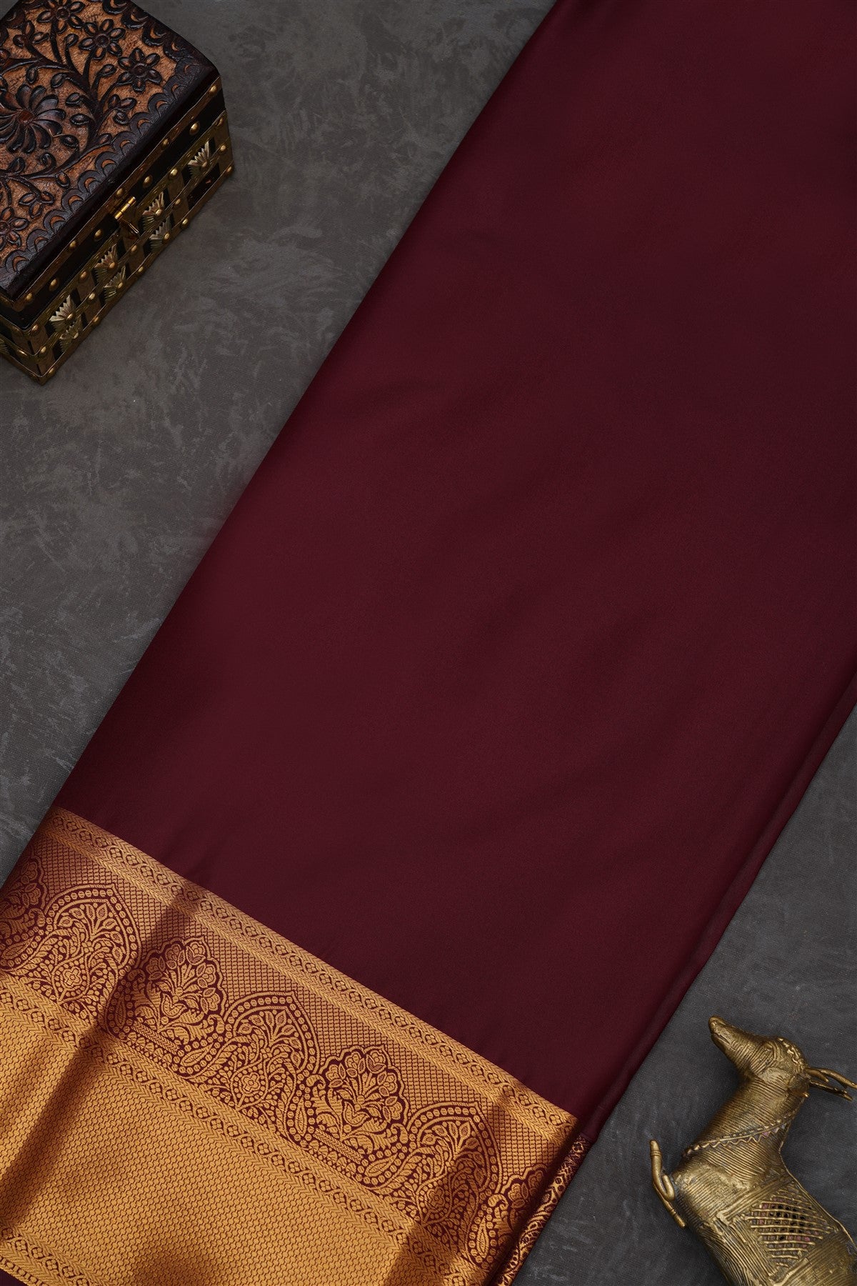 Semi Pattu Silk Blend Brown Saree