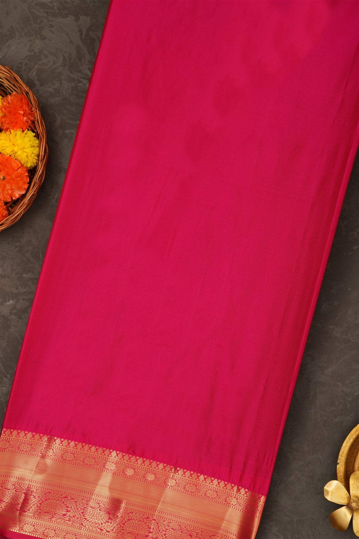 Semi Pattu Silk Blend Green Saree