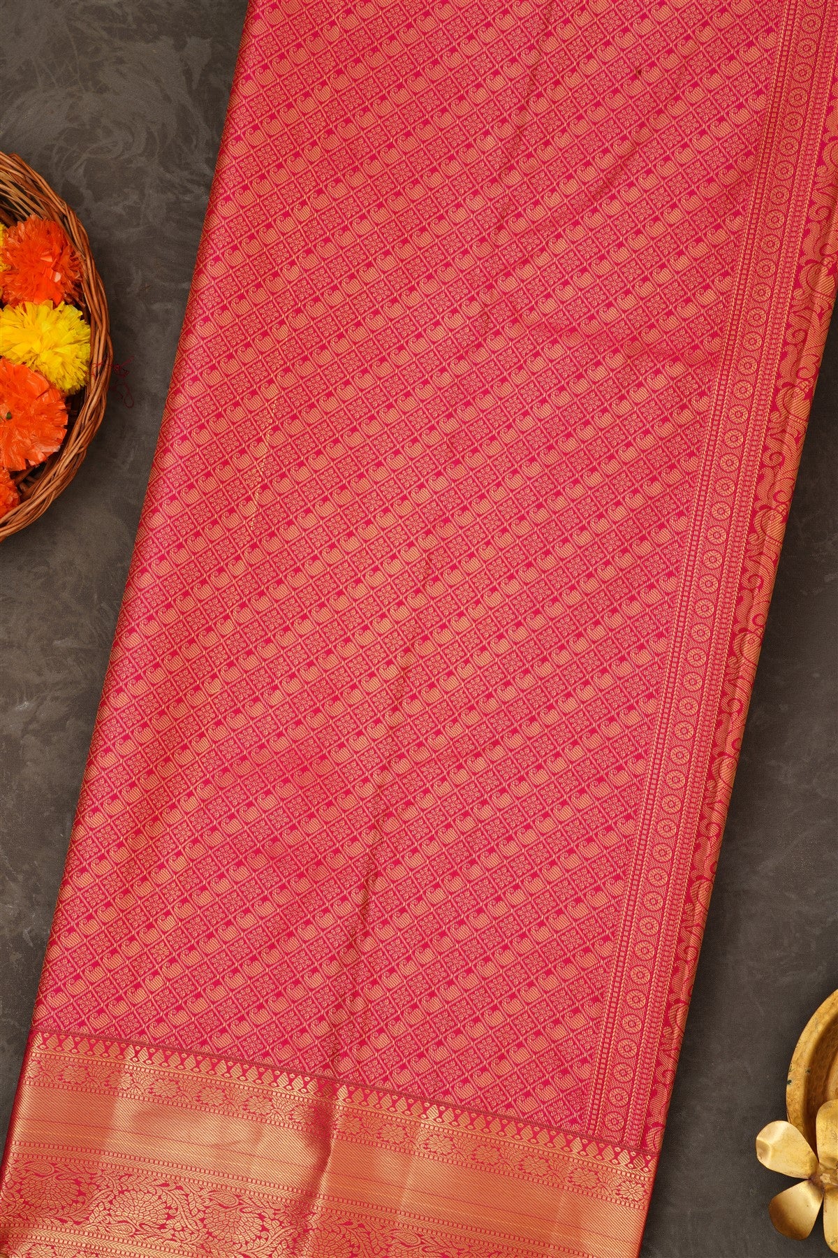 Semi Pattu Silk Blend Green Saree
