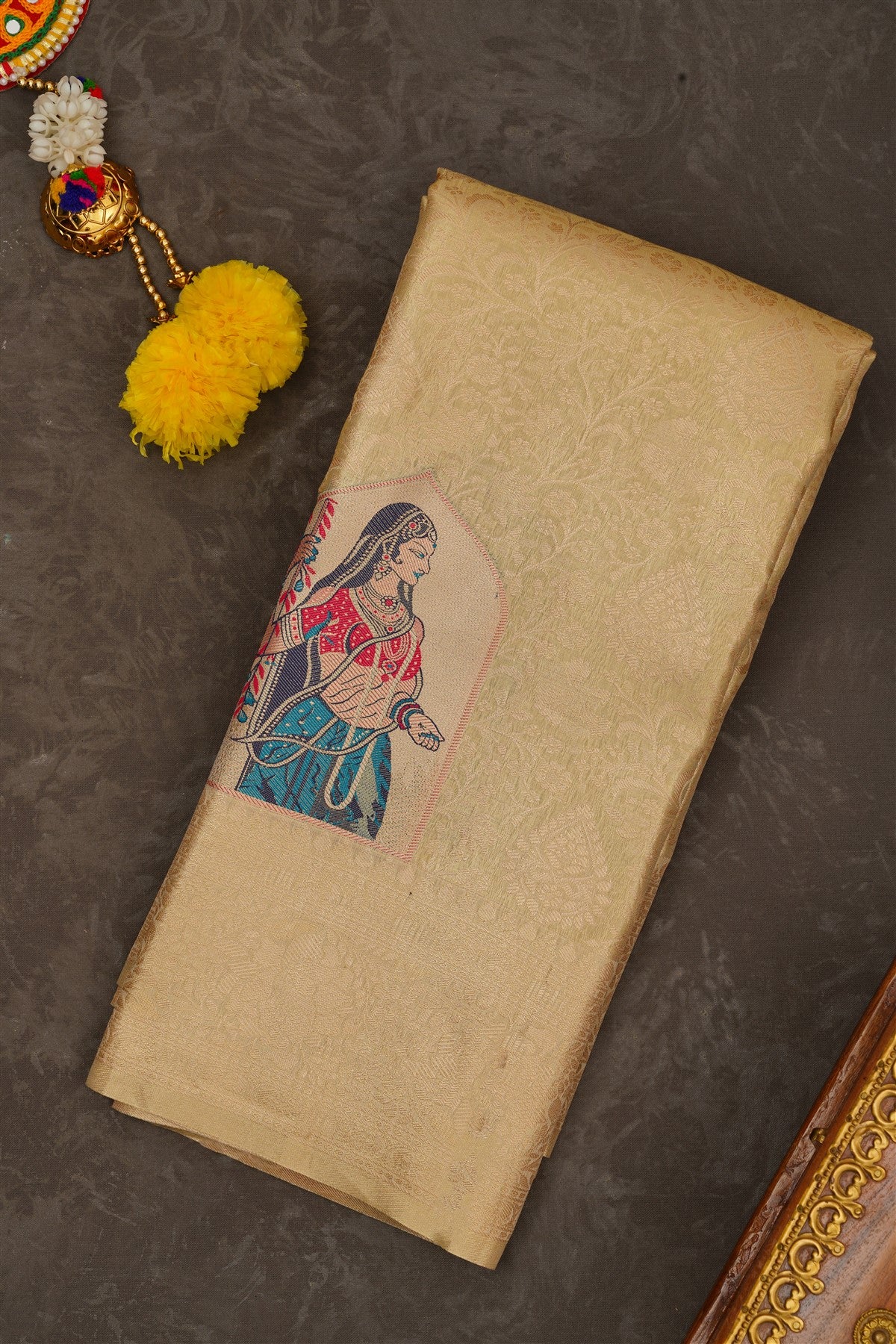 Semi Kanchipuram Tissue Silk Cream Saree