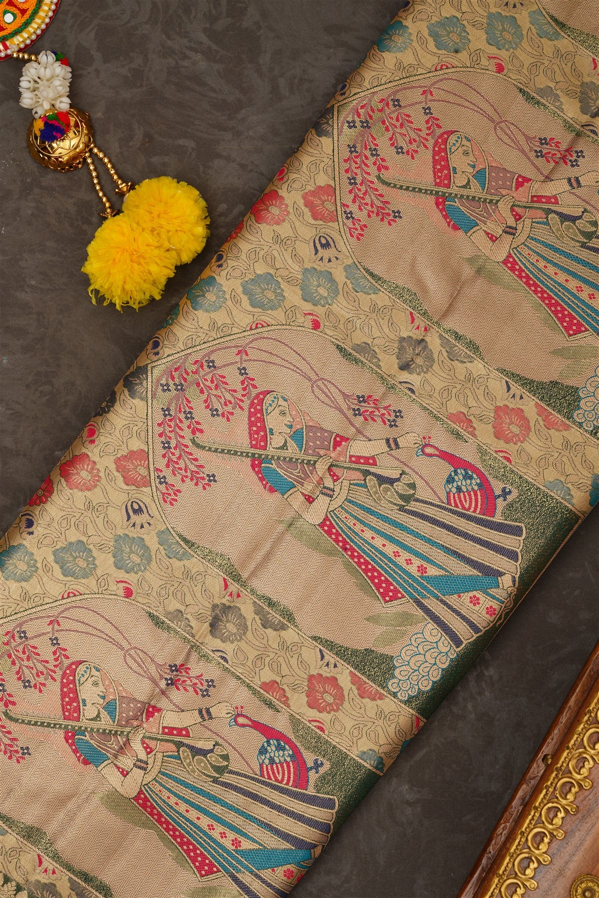 Semi Kanchipuram Tissue Silk Green Saree