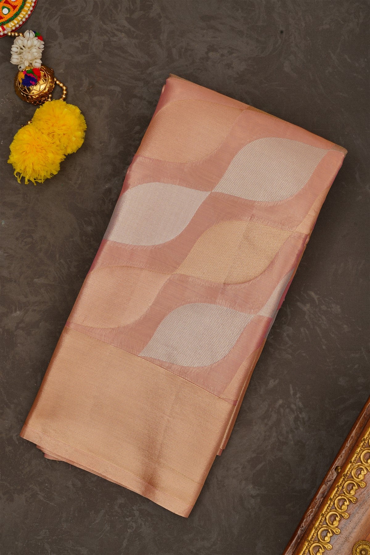 Semi Kanchipuram Tissue Silk Dual Shade Saree