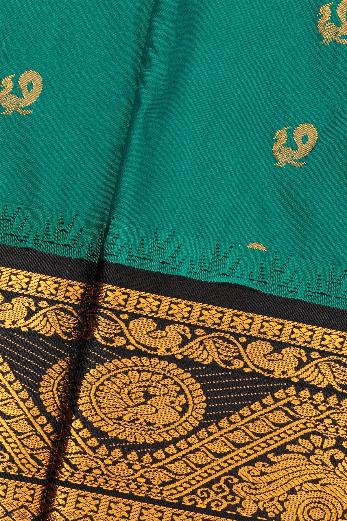 Gadwal Silk Blend Green Saree