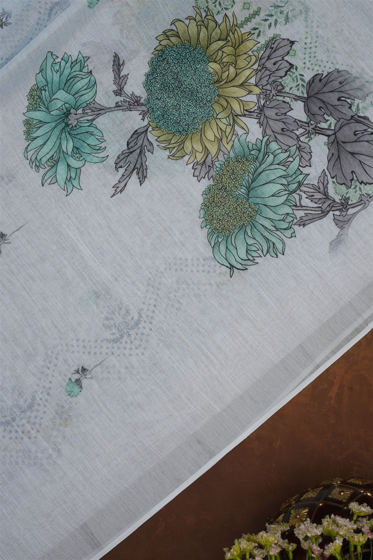 Linen Dressmaterials