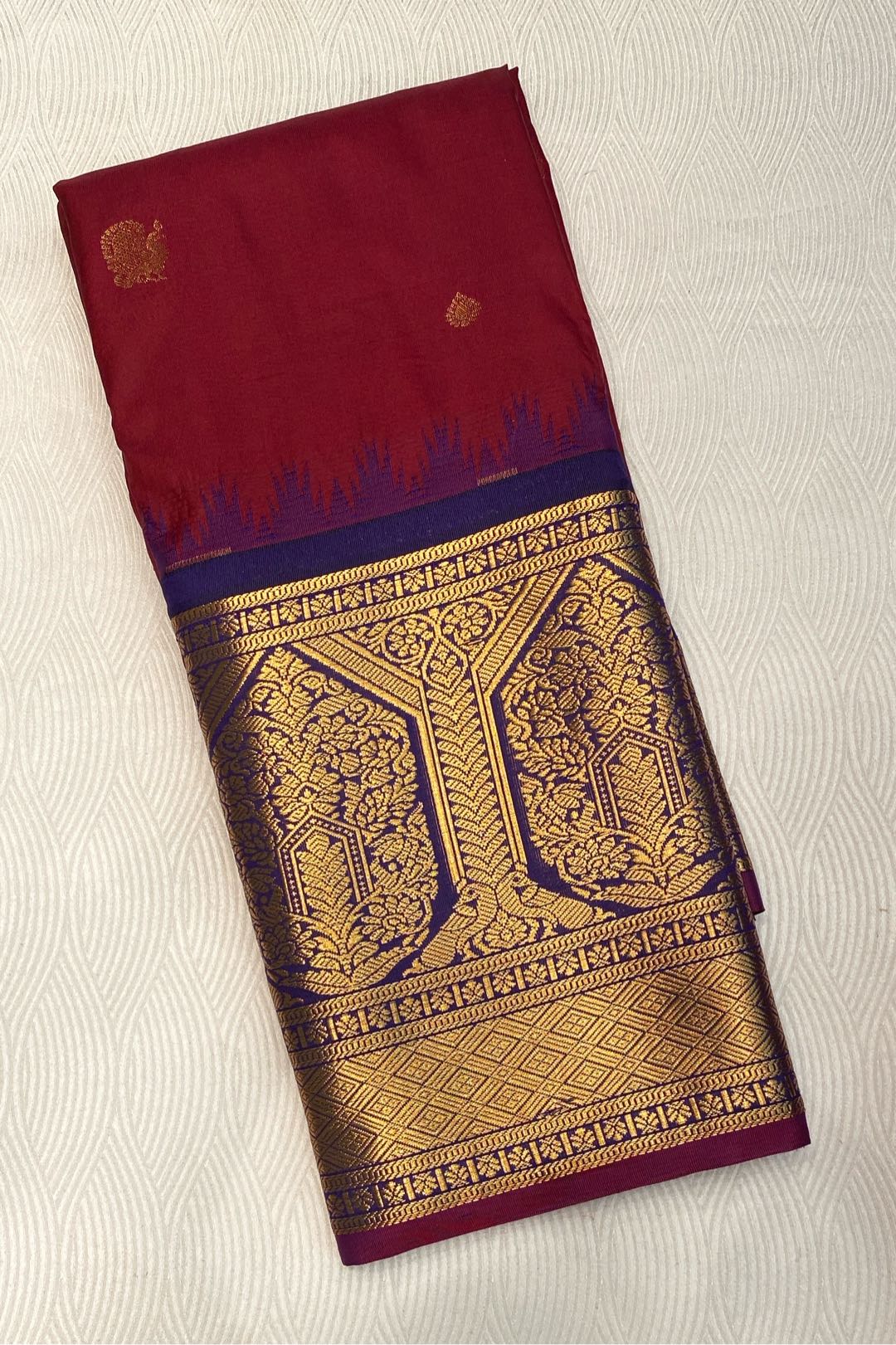Semi Pattu Silk Blend Marron Saree
