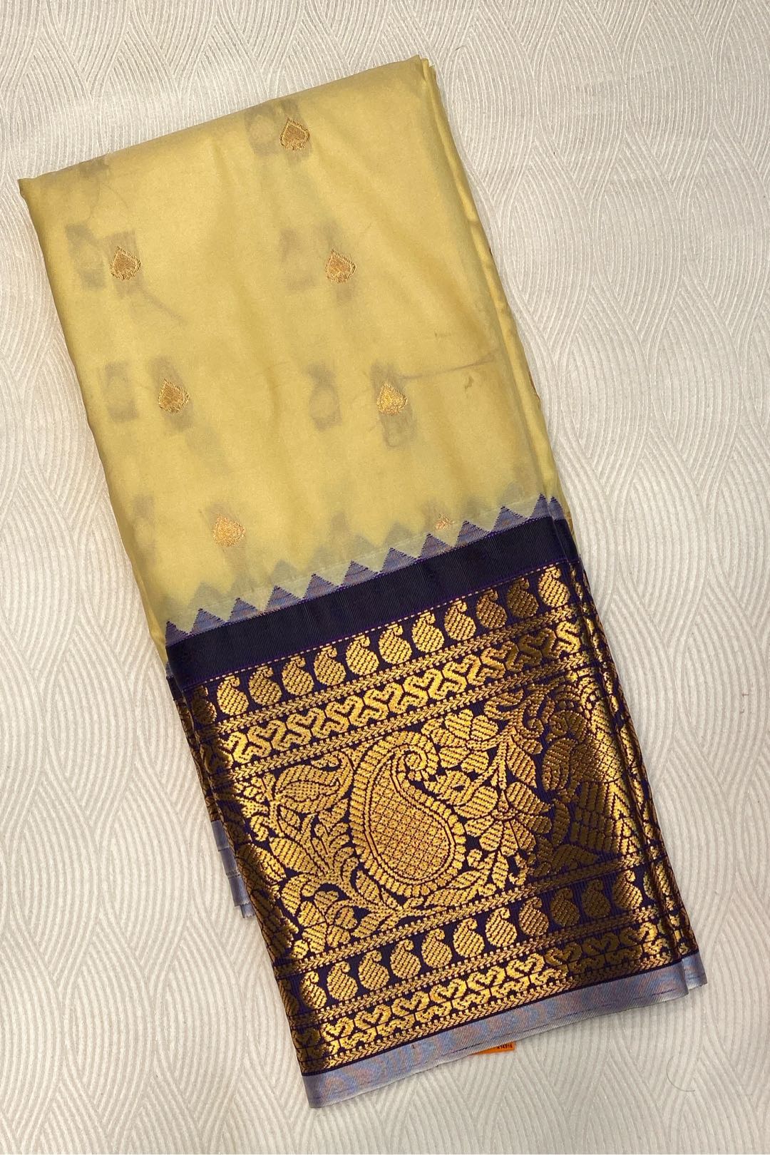 Semi Pattu Silk Blend Light Yellow Saree
