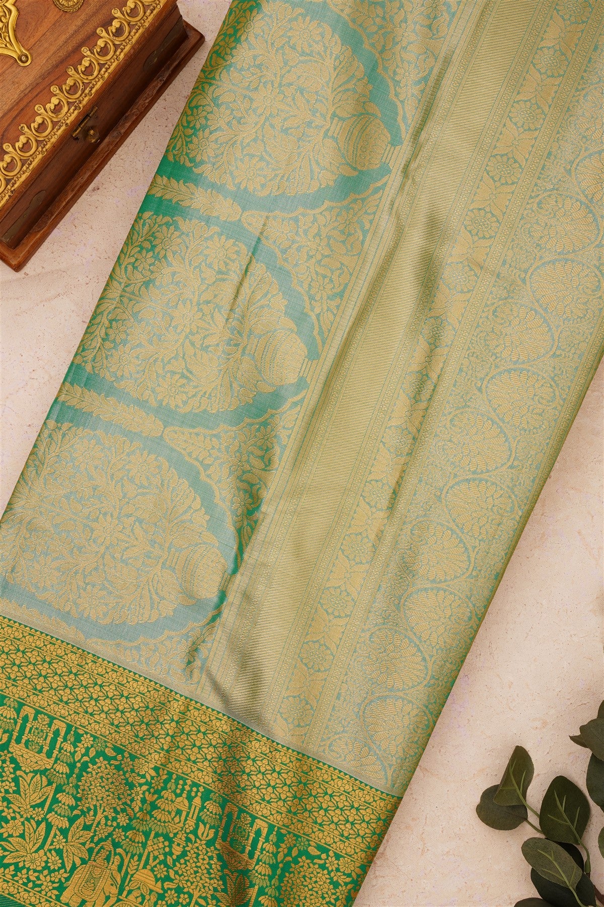 Semi Kanchipuram Silk Blend Lavander Saree