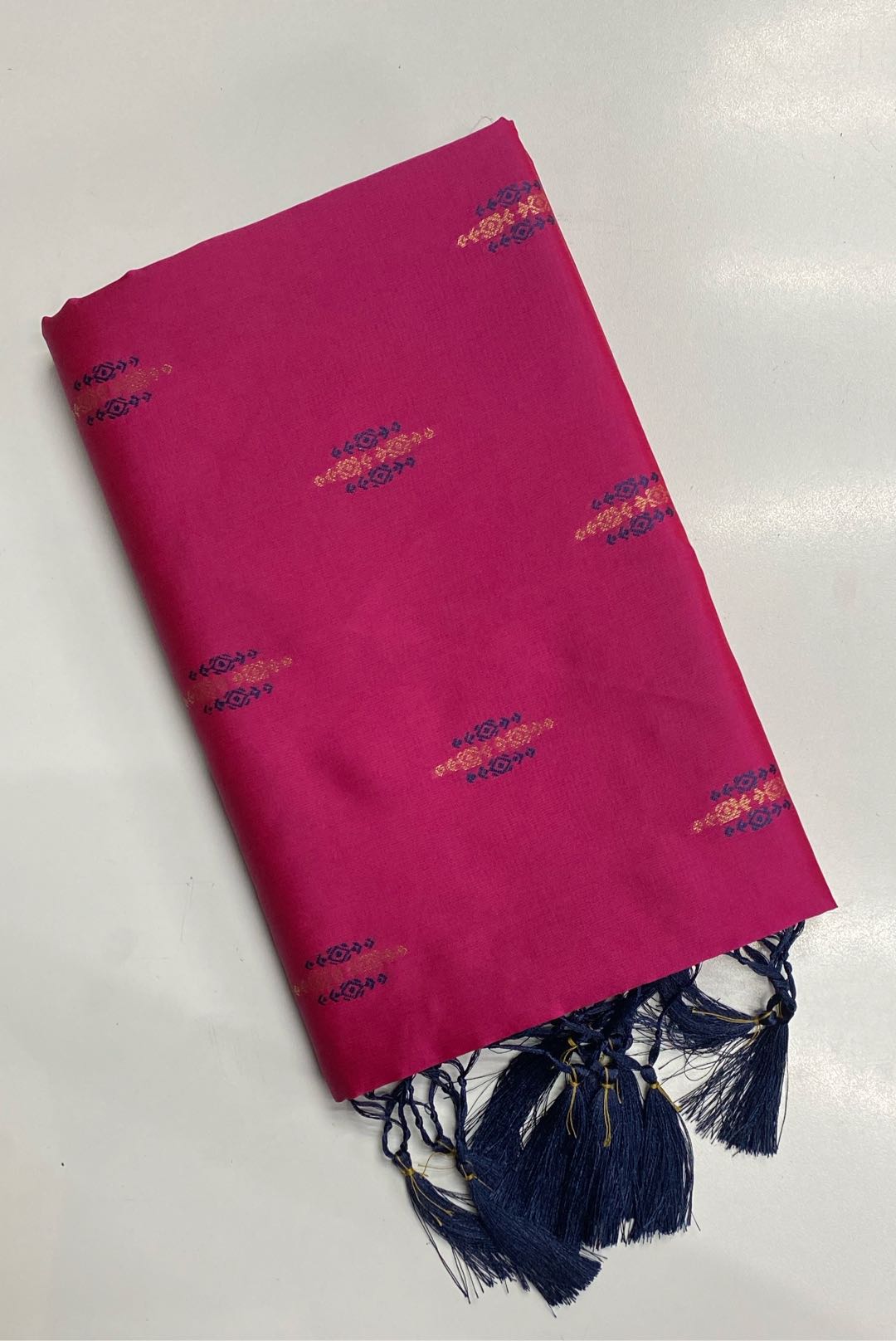 Semi Pattu Silk Blend Pink Saree
