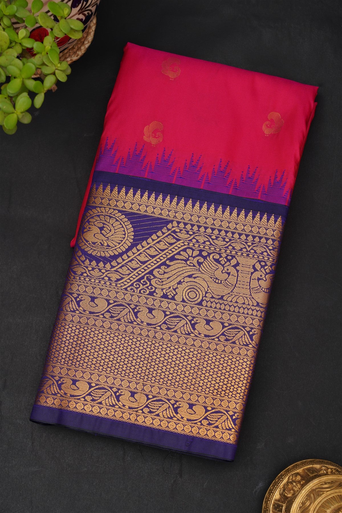 Gadwal Silk Blend Deep Pink Saree