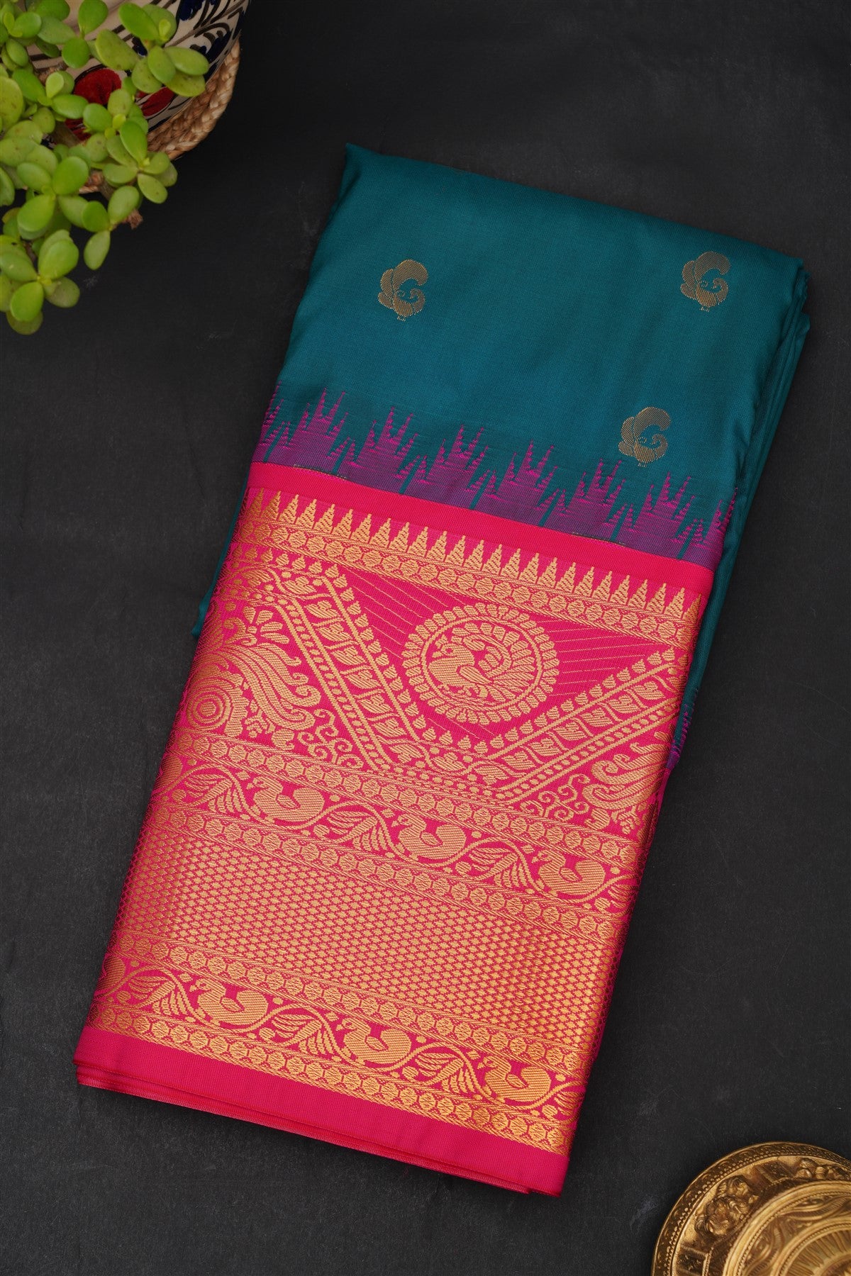 Gadwal Silk Blend Deep Rama Saree