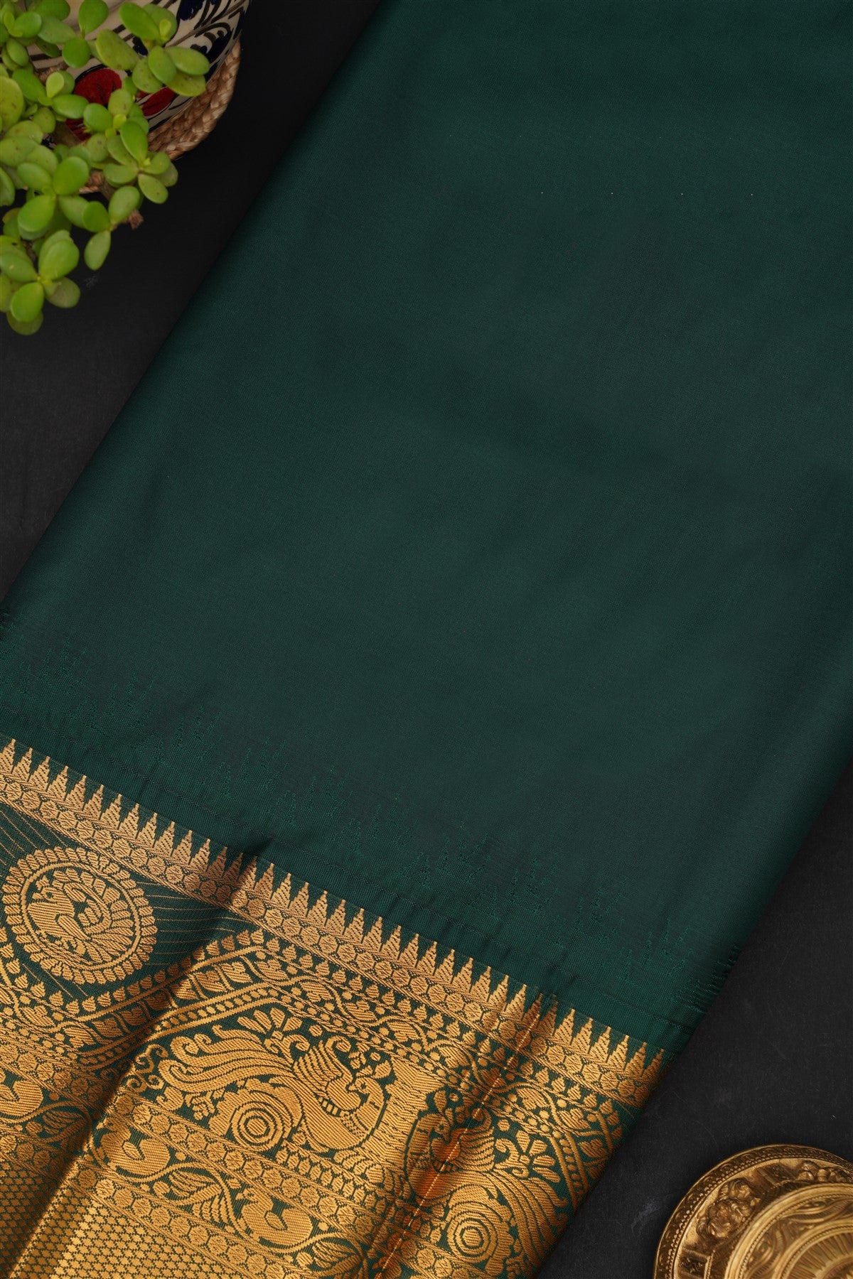 Gadwal Silk Blend Lavander Saree